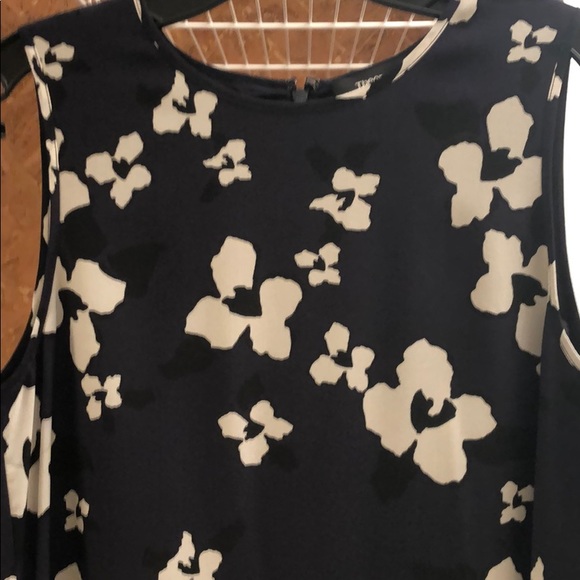 Theory 'Brindina' Autumn Floral Silk Shift Dress - Picture 6 of 9